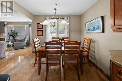 375 Cote, Chelmsford, ON - Indoor Photo Showing Dining Room