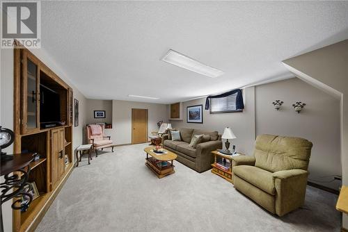 375 Cote, Chelmsford, ON - Indoor