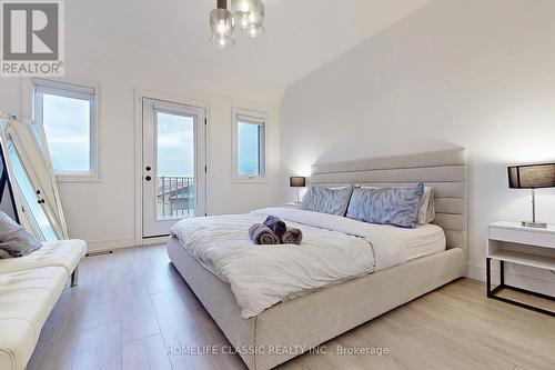 12 Joseph Salsberg Lane, Toronto (Niagara), ON - Indoor Photo Showing Bedroom