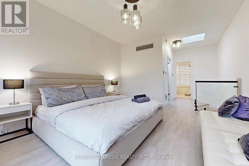 12 Joseph Salsberg Lane, Toronto (Niagara), ON - Indoor Photo Showing Bedroom