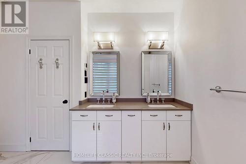 12 Joseph Salsberg Lane, Toronto (Niagara), ON - Indoor Photo Showing Bathroom