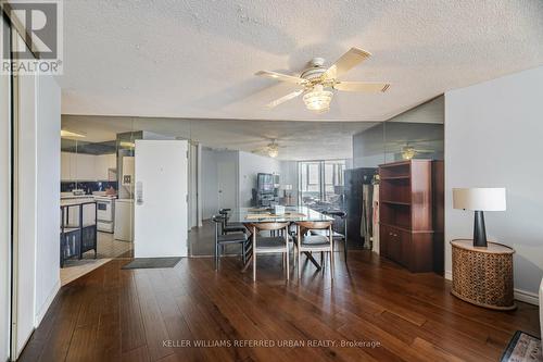 703 - 250 Queens Quay W, Toronto (Waterfront Communities), ON - Indoor