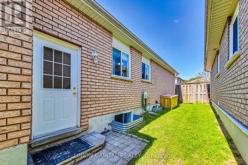 10 Butternut Drive, Barrie (Holly), ON - Outdoor With Exterior