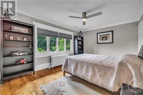 604 Queen Elizabeth Drive, Ottawa, ON - Indoor Photo Showing Bedroom