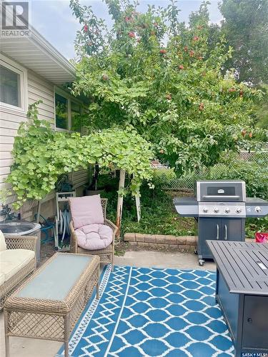 294 Hanley Crescent, Regina, SK - Outdoor With Deck Patio Veranda