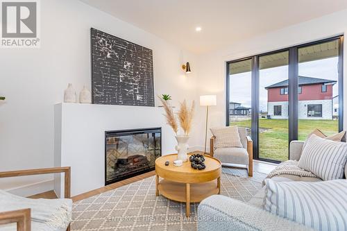 Lot 128 Big Leaf Trail, London, ON - Indoor Photo Showing Living Room With Fireplace