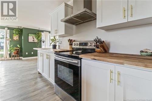 69 Acadie Street, Saint-Antoine, NB - Indoor Photo Showing Kitchen