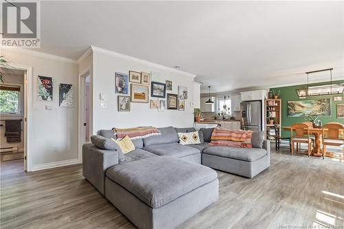 69 Acadie Street, Saint-Antoine, NB - Indoor Photo Showing Living Room