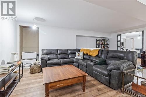 69 Acadie Street, Saint-Antoine, NB - Indoor Photo Showing Living Room