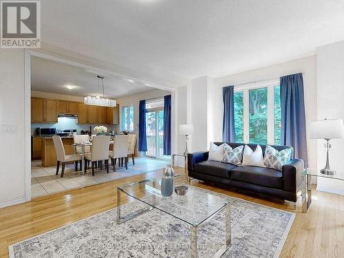 27 Neelands Crescent, Toronto (Morningside), ON - Indoor Photo Showing Living Room