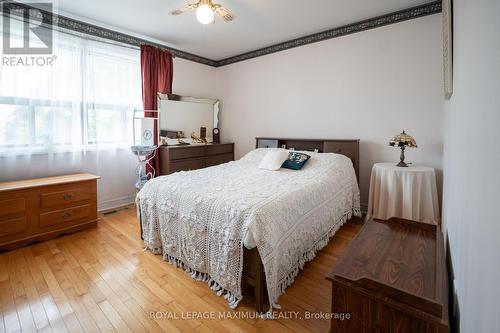 23 Eldon Avenue, Toronto (Danforth Village-East York), ON - Indoor Photo Showing Bedroom