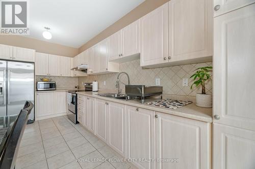 18 Openbay Gardens, Brampton (Sandringham-Wellington North), ON - Indoor Photo Showing Kitchen With Stainless Steel Kitchen With Double Sink