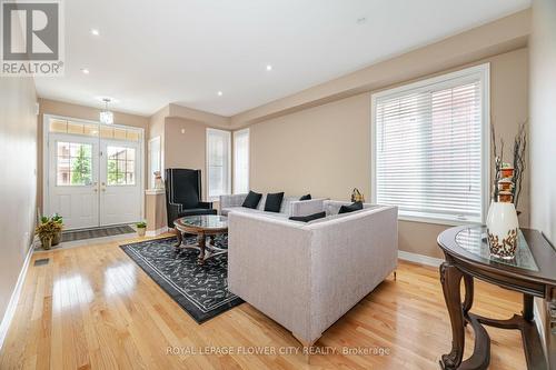 18 Openbay Gardens, Brampton (Sandringham-Wellington North), ON - Indoor Photo Showing Living Room