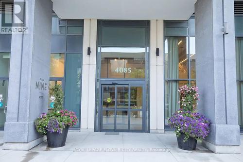 404 - 4085 Parkside Village Drive, Mississauga (City Centre), ON - Outdoor