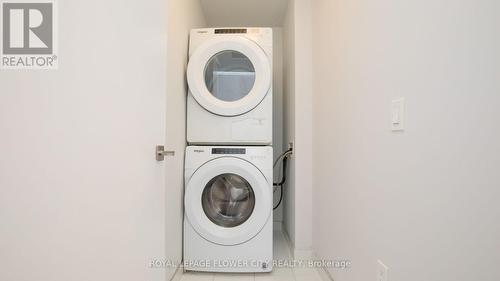 404 - 4085 Parkside Village Drive, Mississauga (City Centre), ON - Indoor Photo Showing Laundry Room