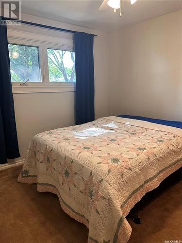 326 U Avenue N, Saskatoon, SK - Indoor Photo Showing Bedroom