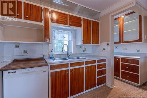 108 Acadie, Grande-Anse, NB - Indoor Photo Showing Kitchen With Double Sink