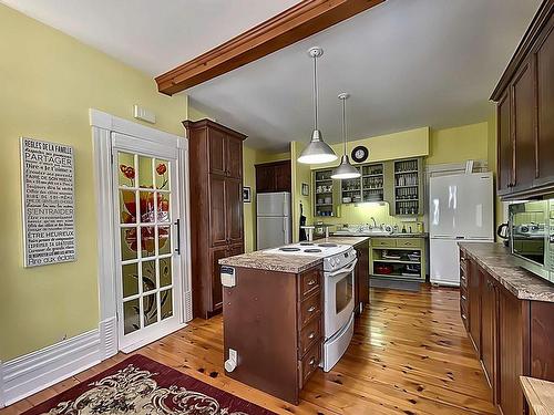 Cuisine - 950Z Rue Western, Waterloo, QC - Indoor Photo Showing Kitchen