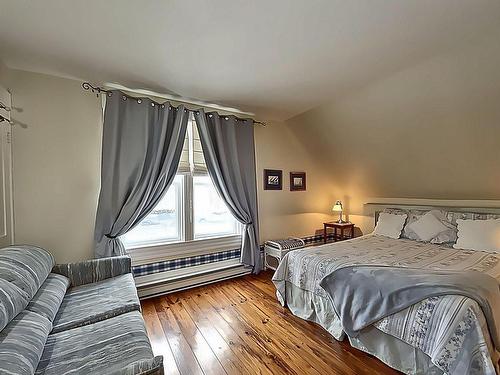 Chambre Ã Â coucher - 950Z Rue Western, Waterloo, QC - Indoor Photo Showing Bedroom