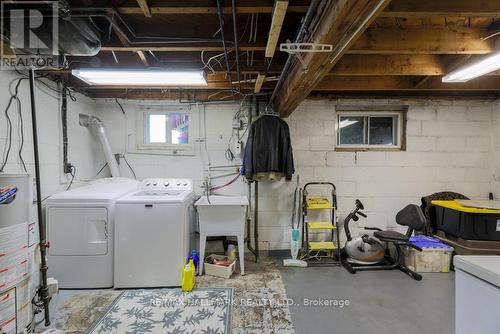 77 Mcintosh Street, Toronto (Birchcliffe-Cliffside), ON - Indoor Photo Showing Laundry Room