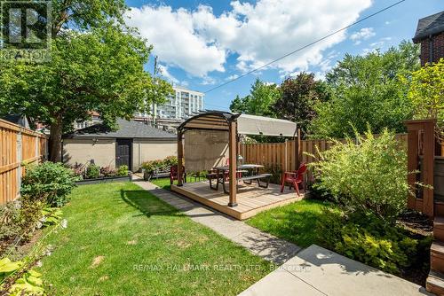 77 Mcintosh Street, Toronto (Birchcliffe-Cliffside), ON - Outdoor With Backyard