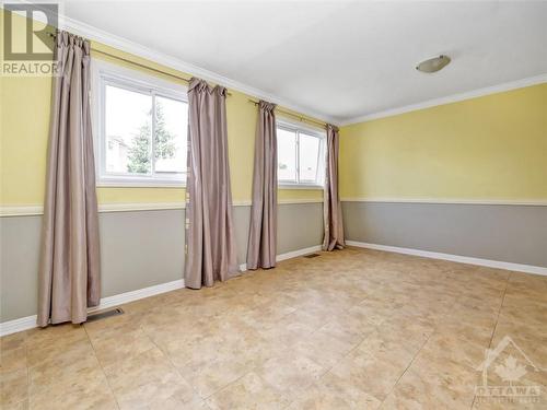 48 Sumac Street Unit#D, Ottawa, ON - Indoor Photo Showing Other Room