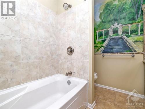 48 Sumac Street Unit#D, Ottawa, ON - Indoor Photo Showing Bathroom