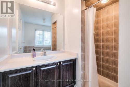 15 George Bogg Road, Vaughan, ON - Indoor Photo Showing Bathroom