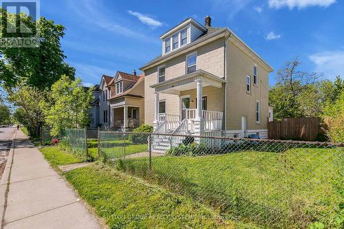 719 Dougall Avenue, Windsor, ON - Outdoor With Deck Patio Veranda