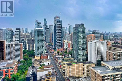 2804 - 1 Bloor Street E, Toronto (Church-Yonge Corridor), ON - Outdoor