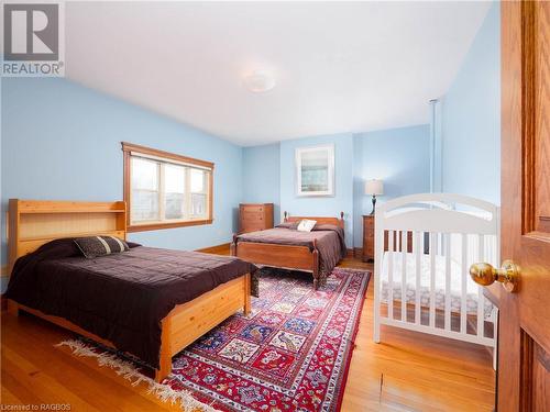 412 11Th Street E, Owen Sound, ON - Indoor Photo Showing Bedroom