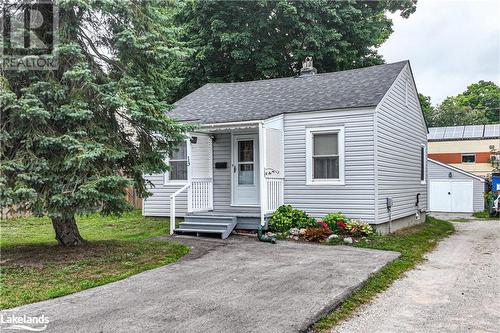 13 Albany Avenue, Orillia, ON - Outdoor