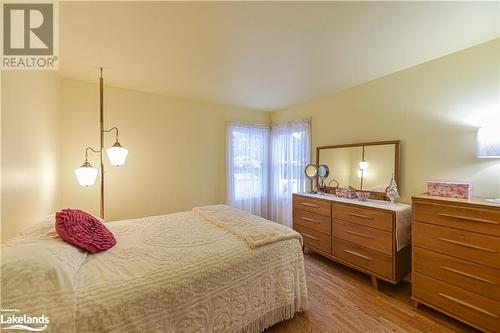 13 Albany Avenue, Orillia, ON - Indoor Photo Showing Bedroom