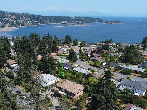 2406 Departure Bay Rd, Nanaimo, BC 