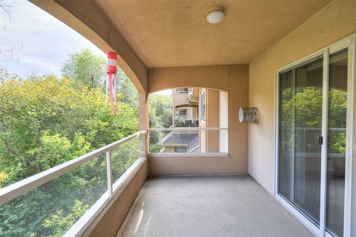 310-1966 Enterprise Way, Kelowna, BC - Outdoor With Exterior