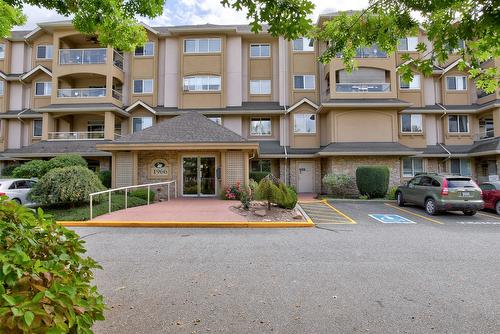 310-1966 Enterprise Way, Kelowna, BC - Outdoor With Facade