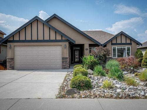 1067 Quail Drive, Kamloops, BC - Outdoor With Facade