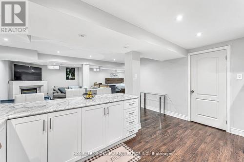 31 Blue Diamond Terrace, Vaughan (Sonoma Heights), ON - Indoor Photo Showing Kitchen