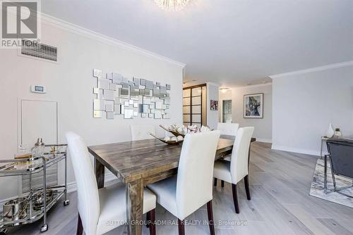 301 - 110 Promenade Circle, Vaughan, ON - Indoor Photo Showing Dining Room