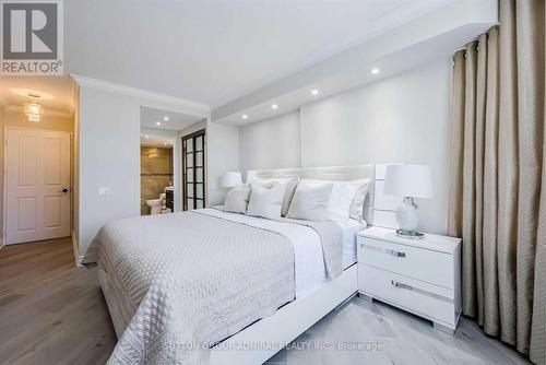 301 - 110 Promenade Circle, Vaughan (Brownridge), ON - Indoor Photo Showing Bedroom