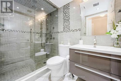 301 - 110 Promenade Circle, Vaughan (Brownridge), ON - Indoor Photo Showing Bathroom