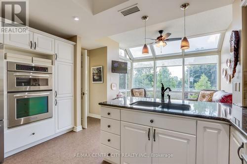 207 - 250 Sydenham Street, London, ON - Indoor Photo Showing Kitchen With Double Sink With Upgraded Kitchen