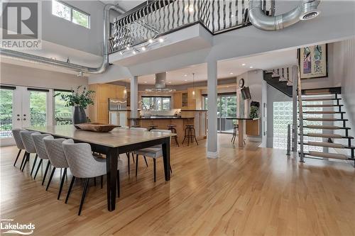 21 Trails End, Collingwood, ON - Indoor Photo Showing Dining Room