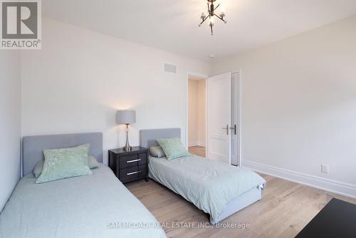 2337 Charles Cornwall Road, Oakville (Glen Abbey), ON - Indoor Photo Showing Bedroom