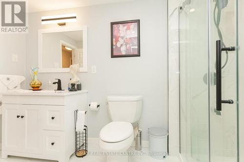 38 Basildon Crescent, Brampton (Avondale), ON - Indoor Photo Showing Bathroom