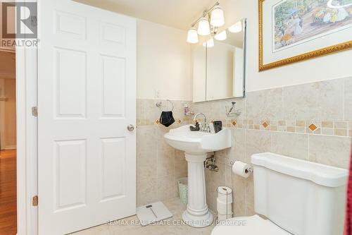 38 Basildon Crescent, Brampton, ON - Indoor Photo Showing Bathroom