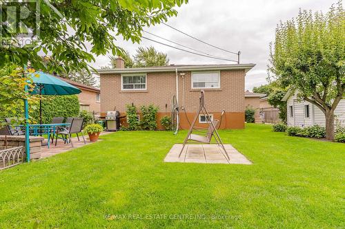 38 Basildon Crescent, Brampton, ON - Outdoor