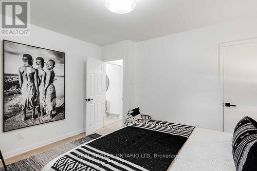 39 Trillium Crescent, London, ON - Indoor Photo Showing Bedroom