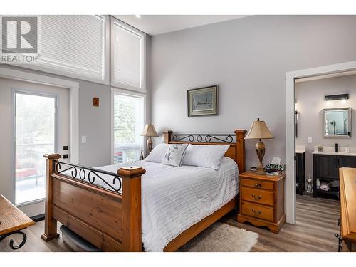 36 Spruce Drive, Vernon, BC - Indoor Photo Showing Bedroom