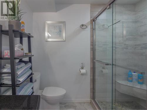 3830 Albrecht Road, Naramata, BC - Indoor Photo Showing Bathroom